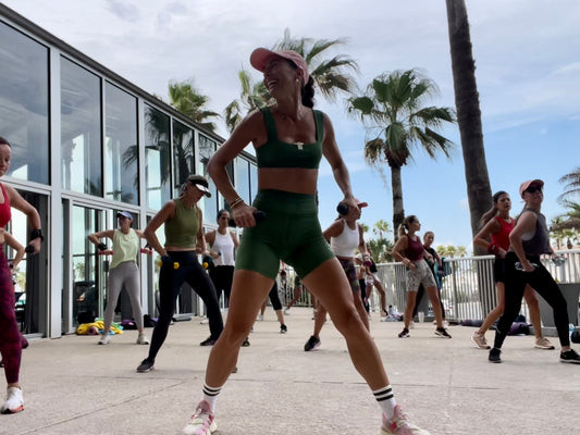 28min Shake & Dancing Arms2